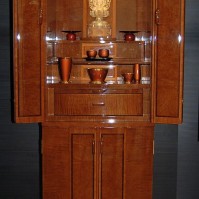 15. カーリーメープル台付