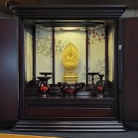 20.蒔絵がきれいな上置きお仏壇